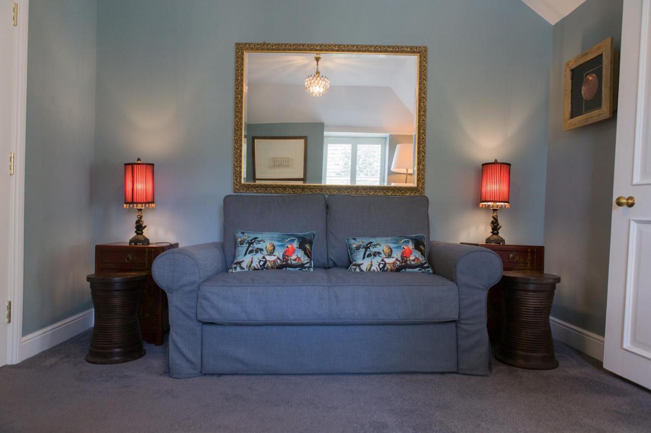 Bed and Breakfast Mount Edgcumbe Royal Tunbridge Wells Exterior foto The interior of the hotel